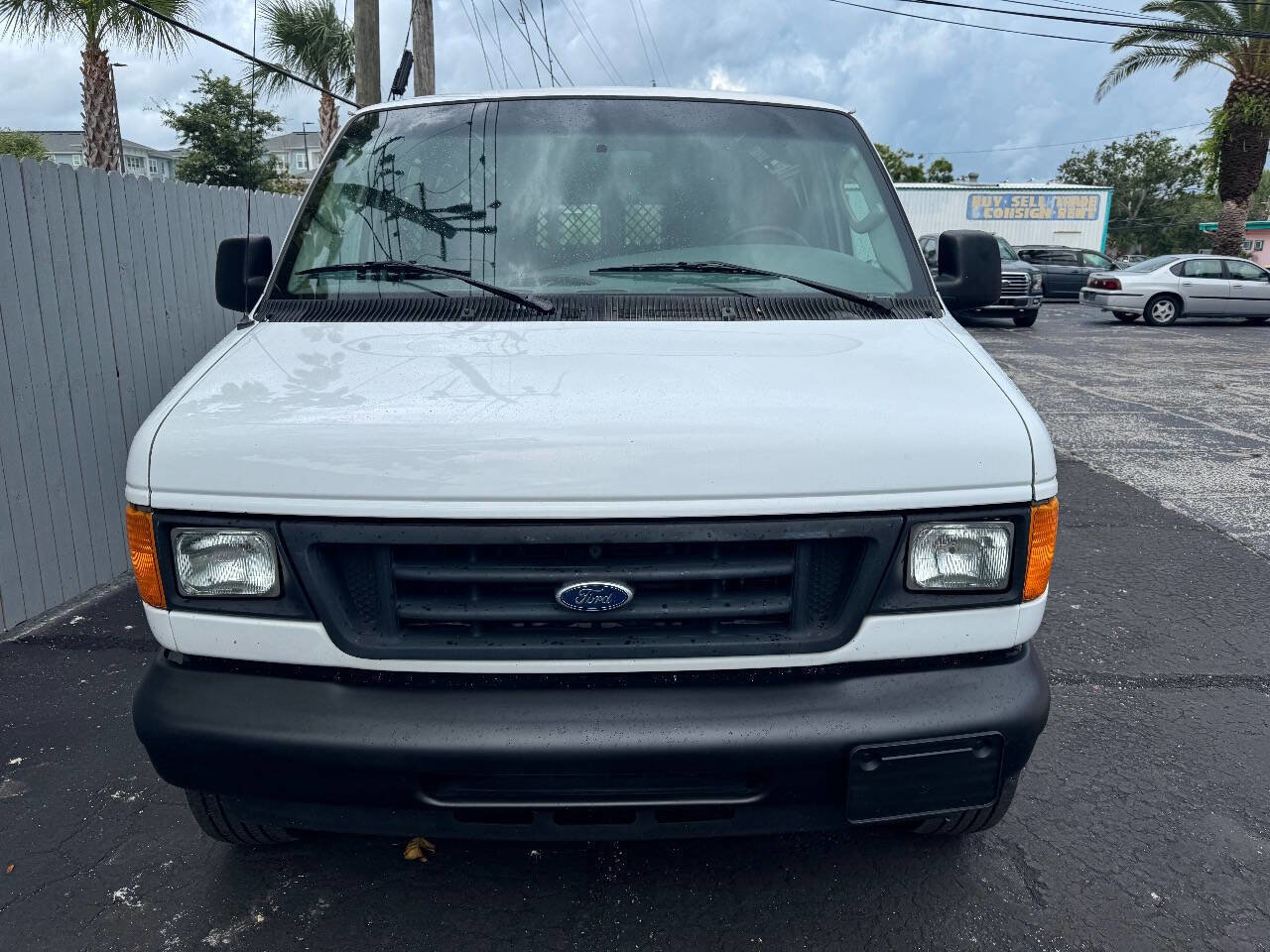 Used 2006 Ford E-250 and Econoline 250 Extended RWD image 13