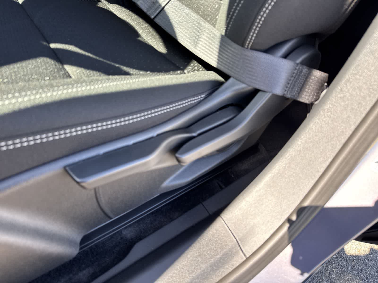 New 2025 Chevrolet Blazer EV LT AWD/4WD image 30