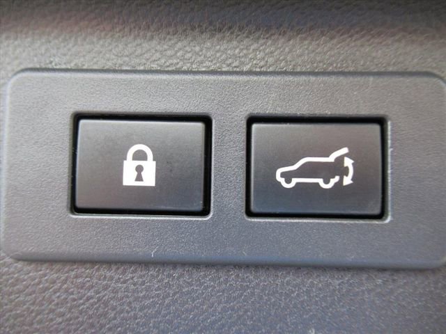 Used 2020 Subaru Forester Premium image 34