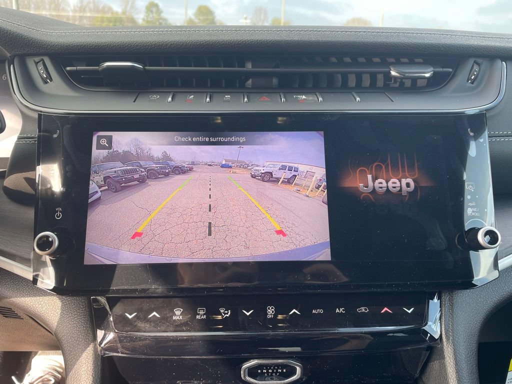 New 2026 Jeep Grand Cherokee Altitude AWD/4WD image 6