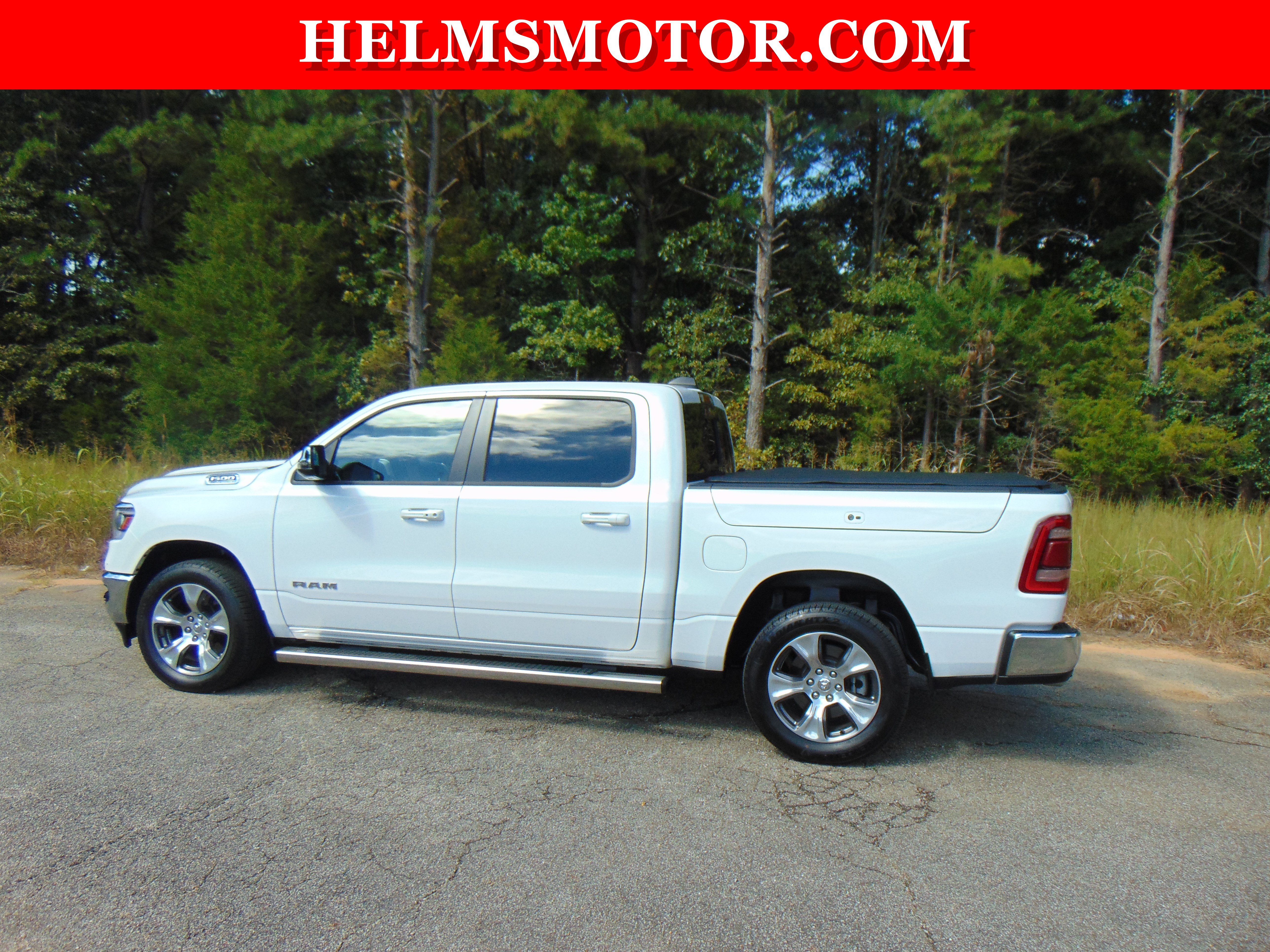 Used 2024 RAM 1500 Laramie AWD/4WD image 6