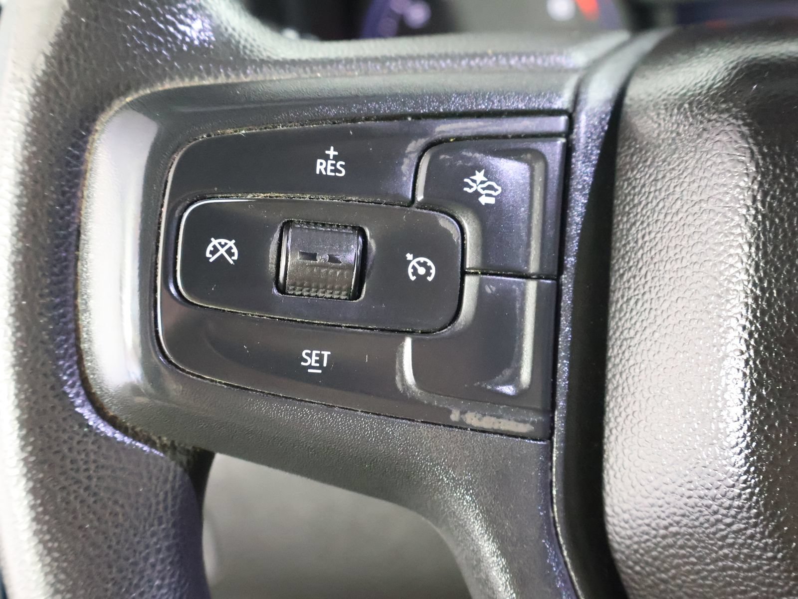 Used 2024 Chevrolet Silverado 2500 W/T AWD/4WD image 33