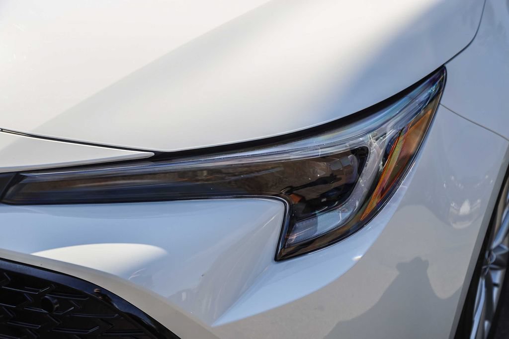 Used 2026 Toyota Corolla SE FWD image 11