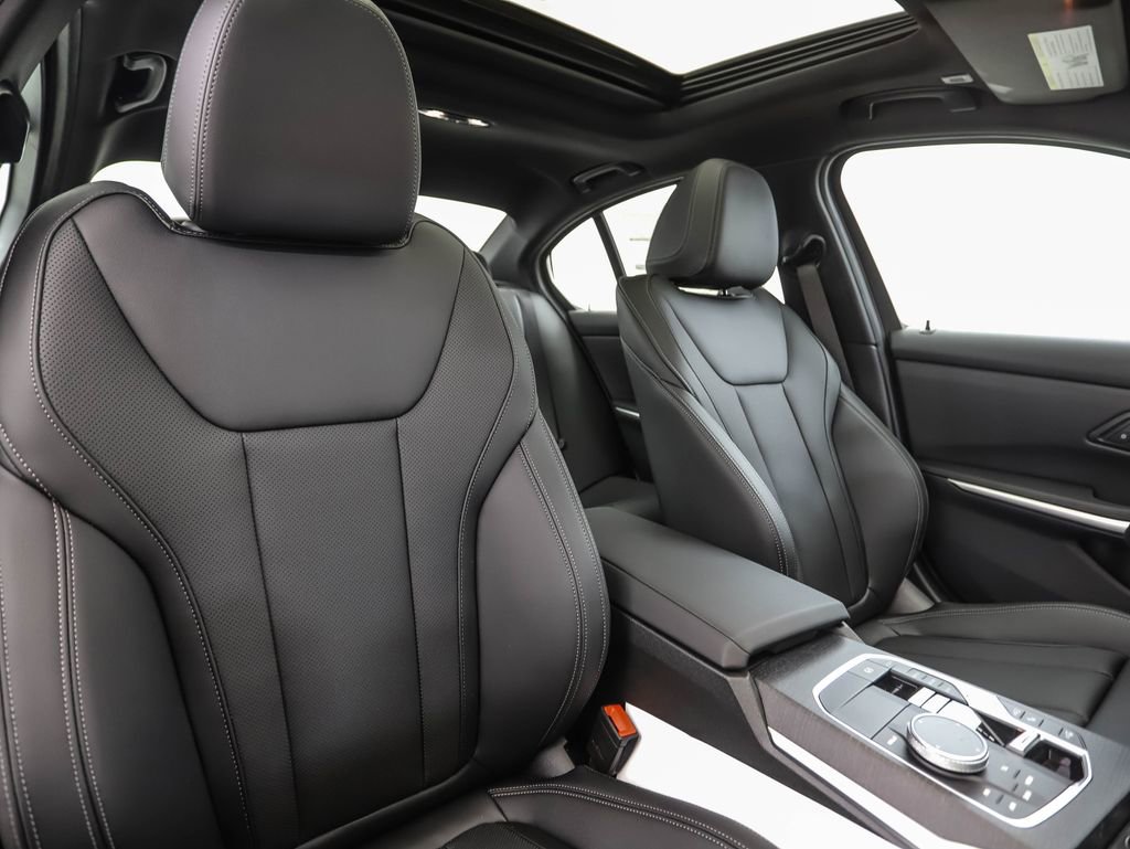 New 2026 BMW 330i xDrive Sedan w/ M Sport Package image 32