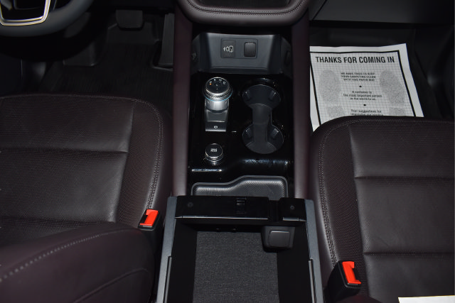 Used 2026 Ford Explorer Platinum AWD/4WD image 28