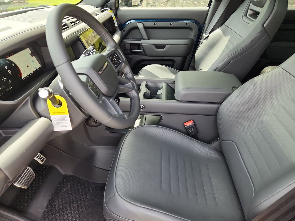 New 2026 Land Rover Defender 110 OCTA AWD/4WD image 21