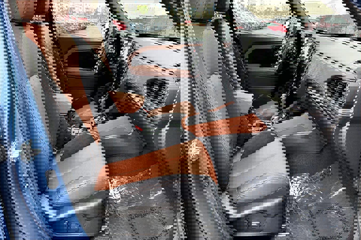 Used 2025 Subaru Forester Touring w/ Popular Package - Touring image 8