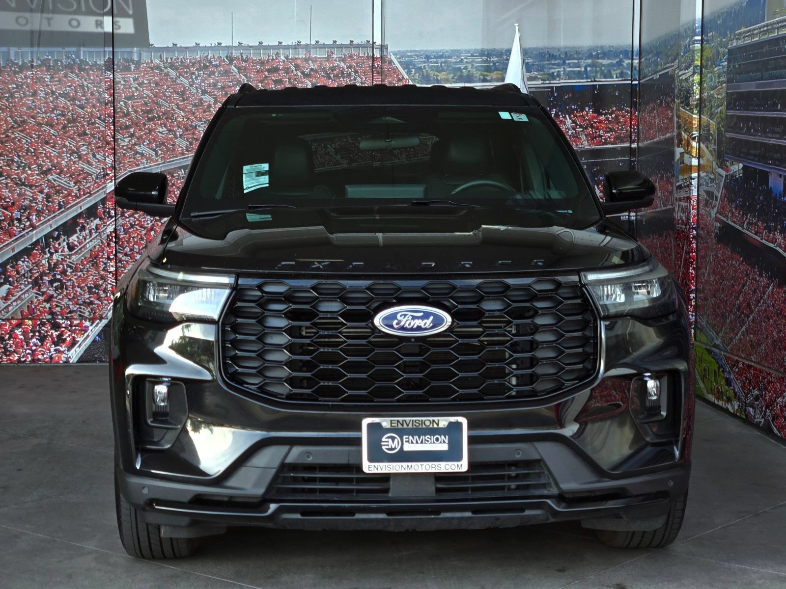 Used 2025 Ford Explorer ST-Line AWD/4WD image 3
