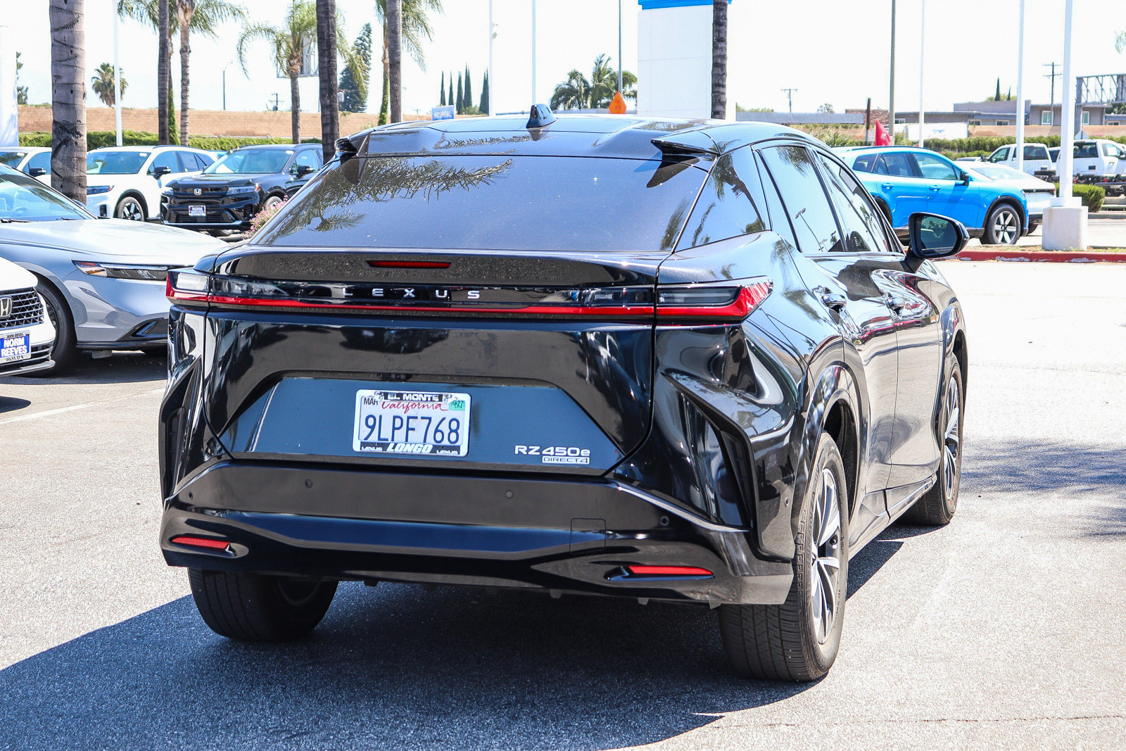 Used 2023 Lexus RZ 450e Premium w/ Technology Package AWD/4WD image 11