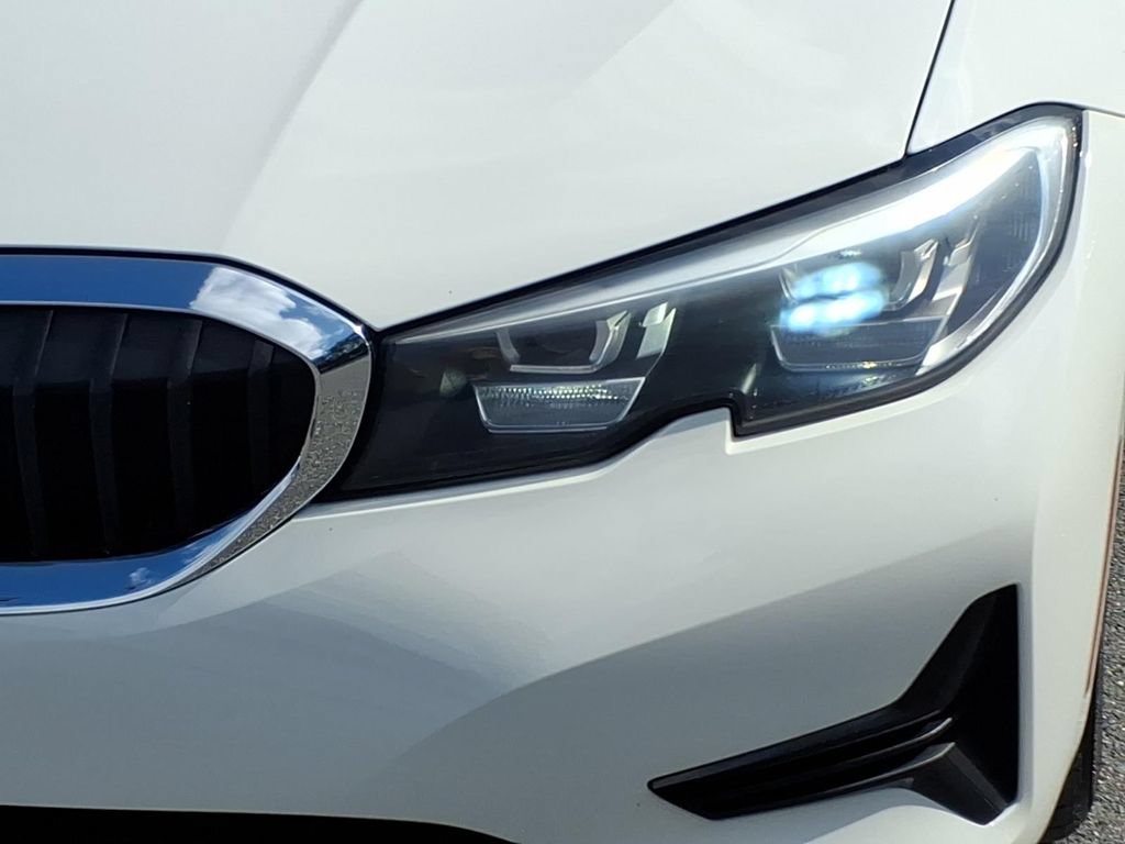 Used 2021 BMW 330e xDrive AWD/4WD image 8