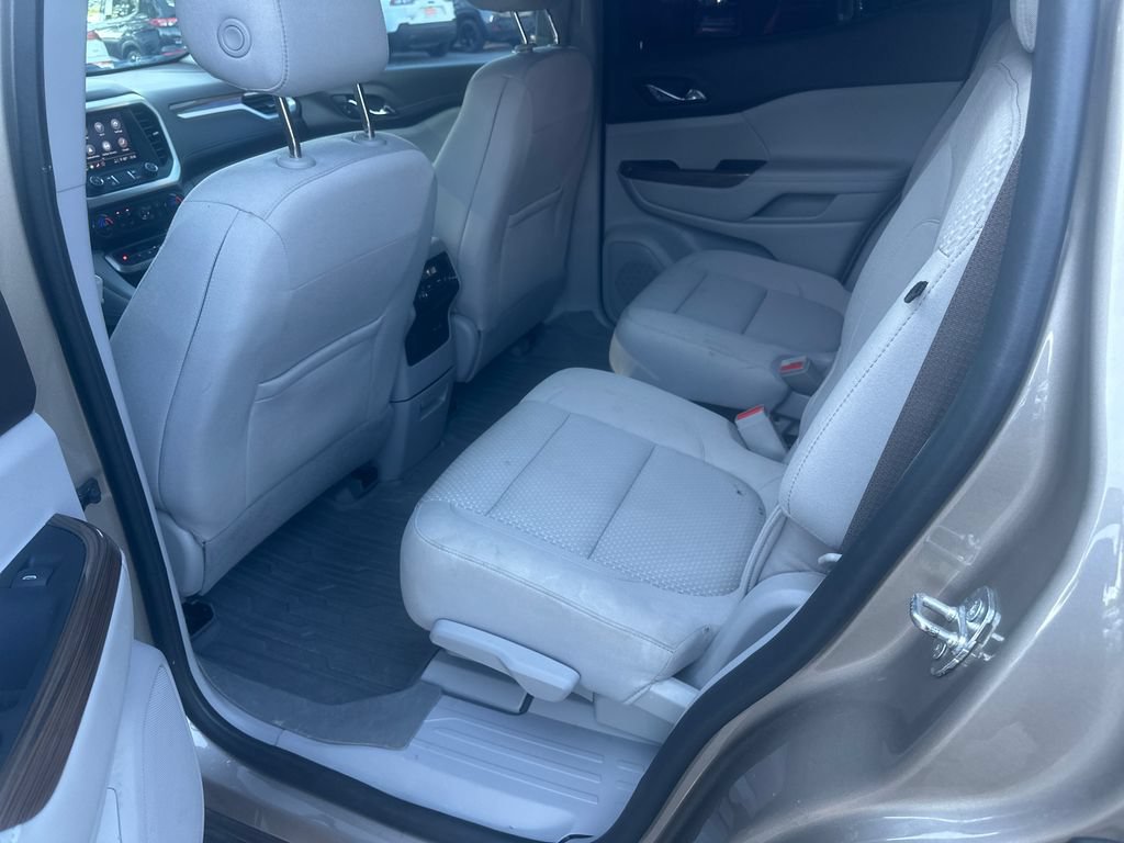 Used 2023 GMC Acadia SLE w/ Driver Convenience Package AWD/4WD image 18