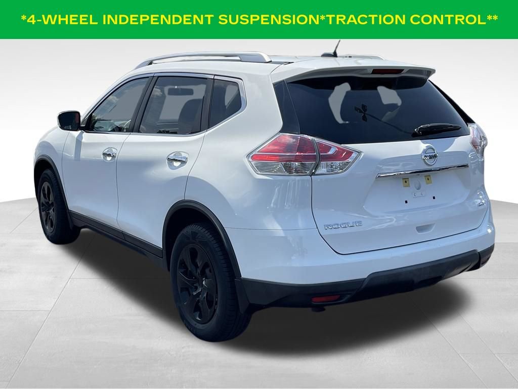 Used 2016 Nissan Rogue S w/ Appearance Package AWD/4WD image 8