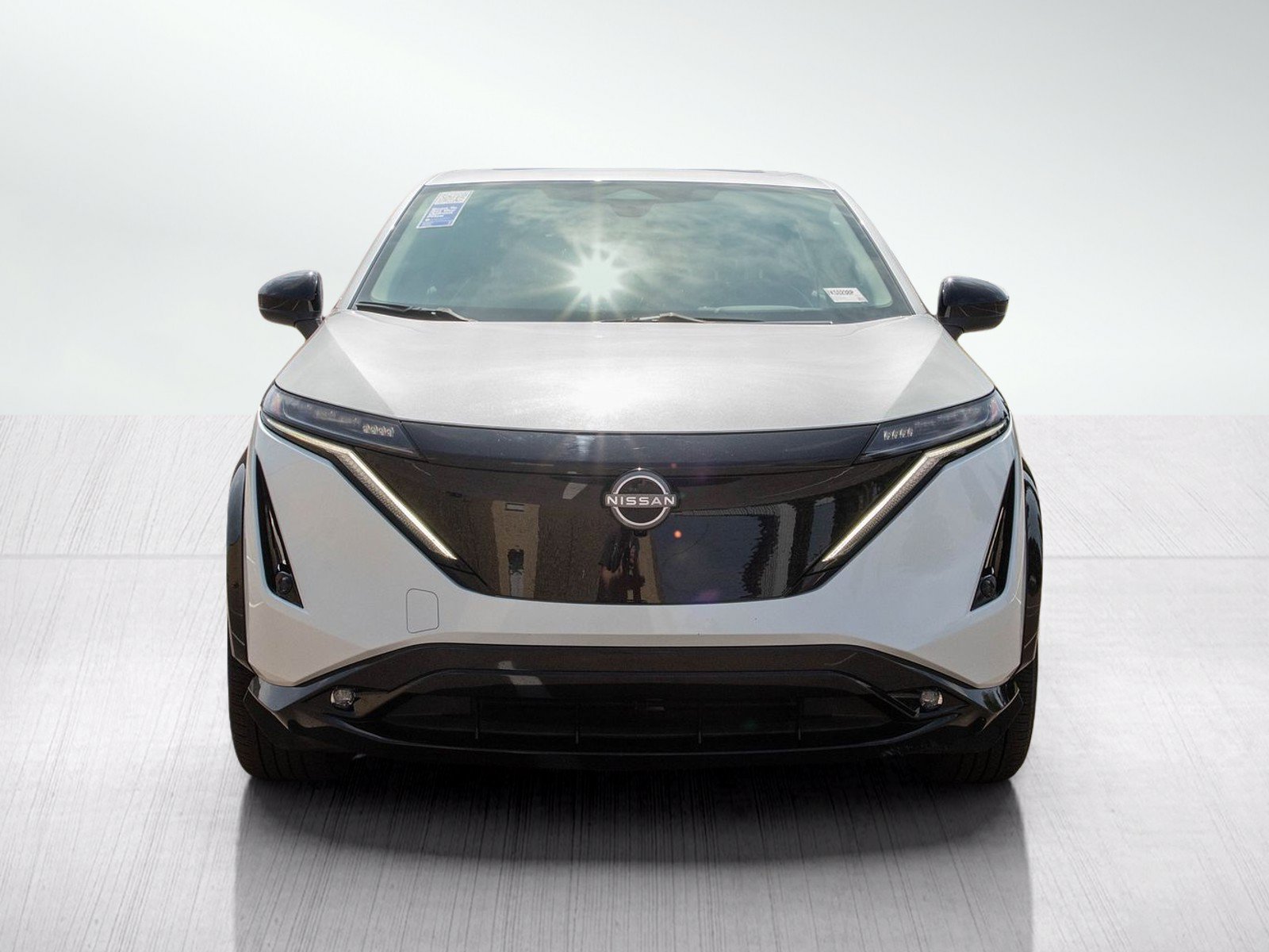 Used 2024 Nissan Ariya AWD image 8