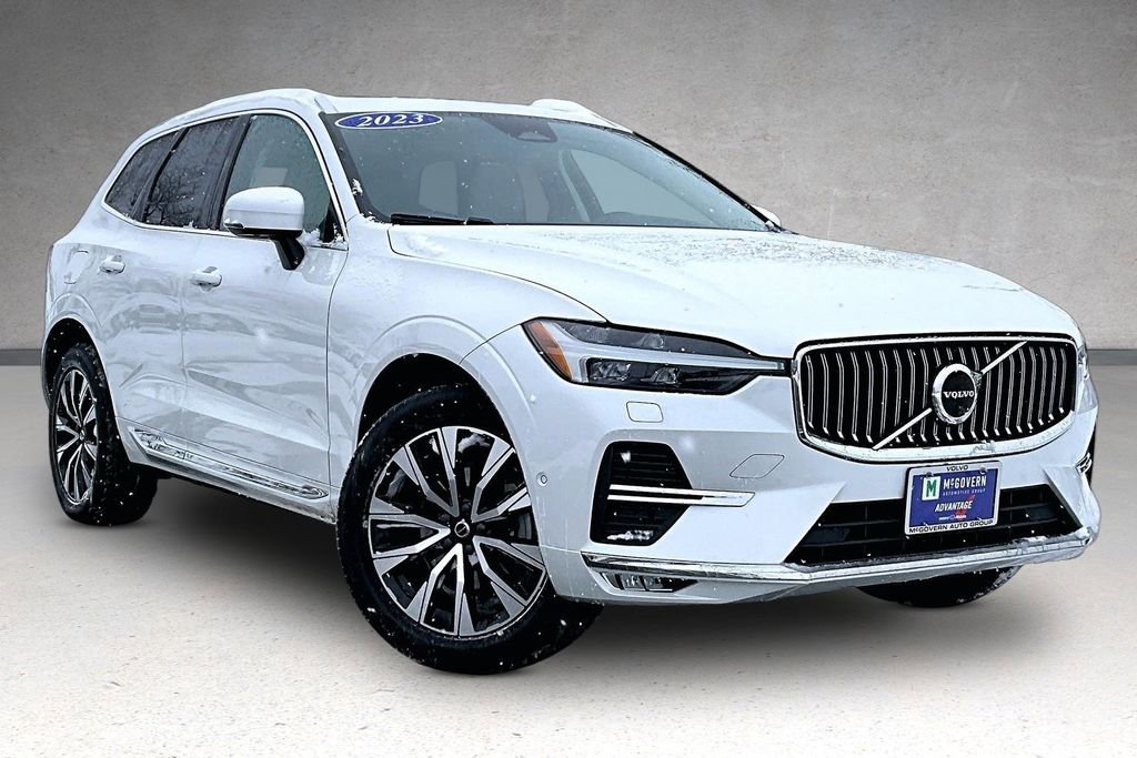 Certified 2023 Volvo XC60 B5 Plus image 3