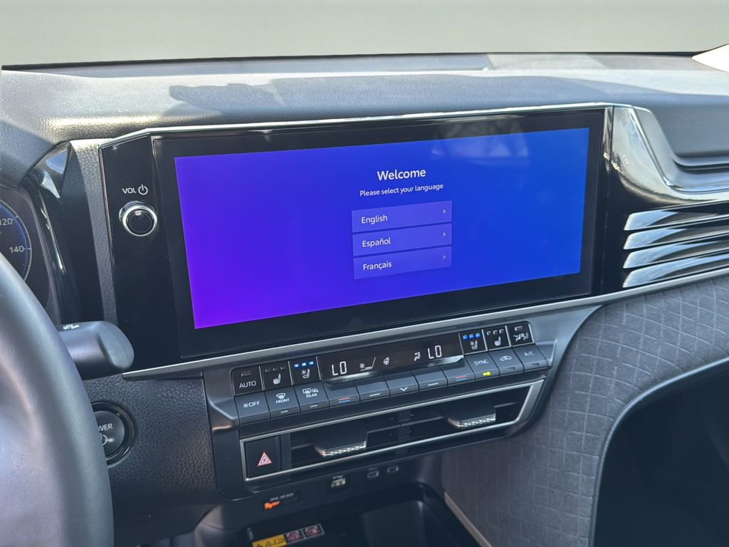 Used 2025 Toyota Camry XLE w/ Premium Package image 18