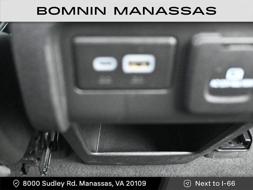 Used 2024 Chevrolet Blazer RS w/ Driver Confidence II Package image 14