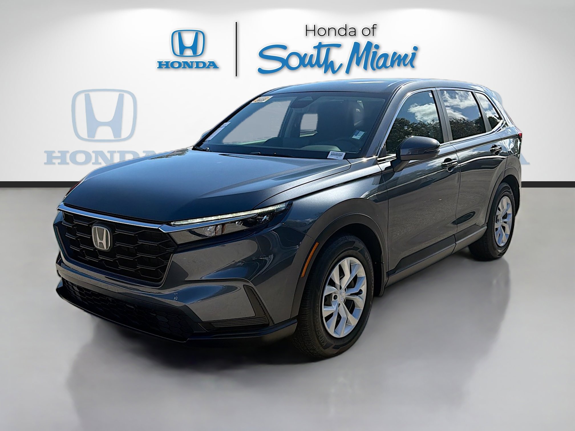 Used 2025 Honda CR-V LX image 3