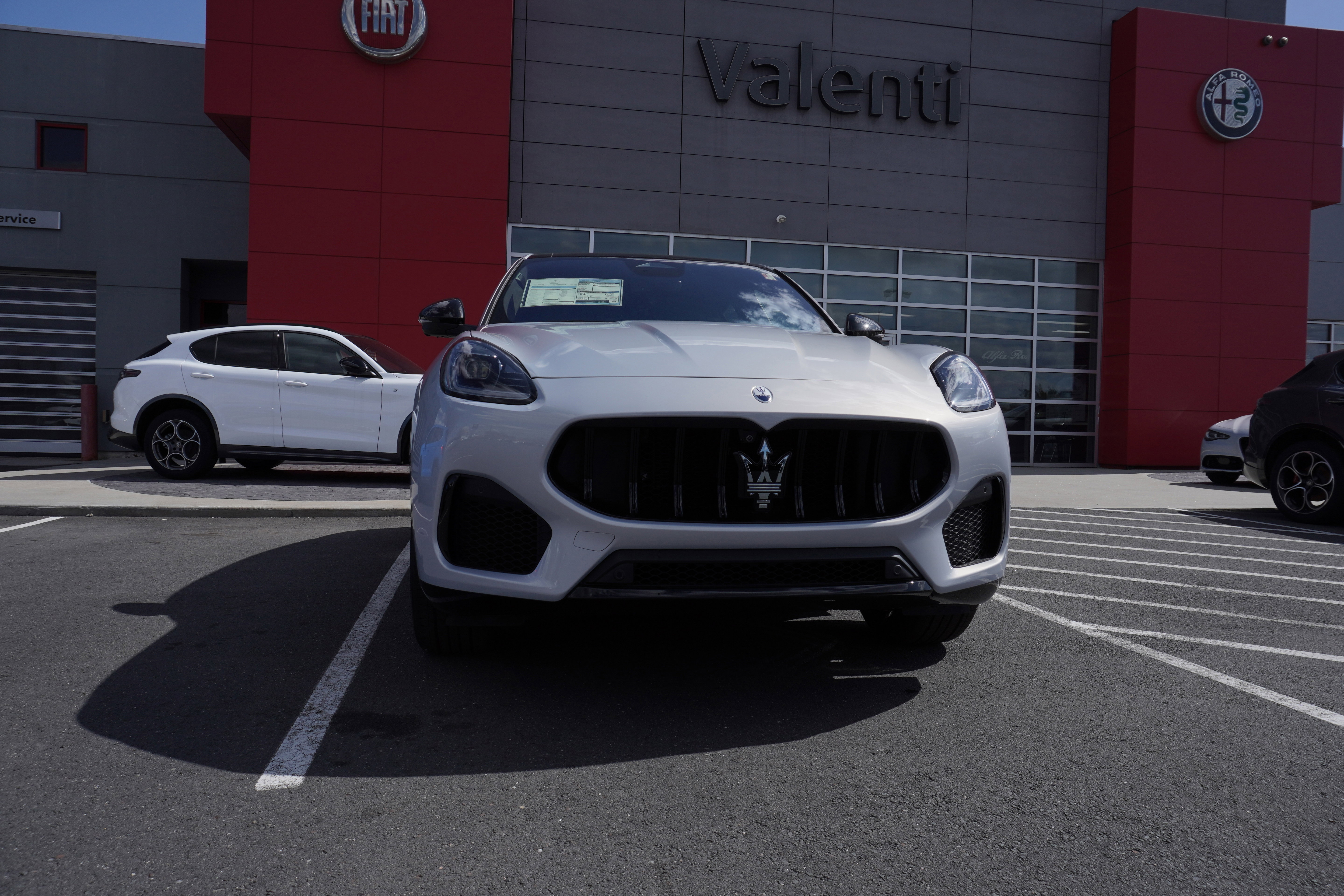 New 2025 Maserati Grecale Modena image 2