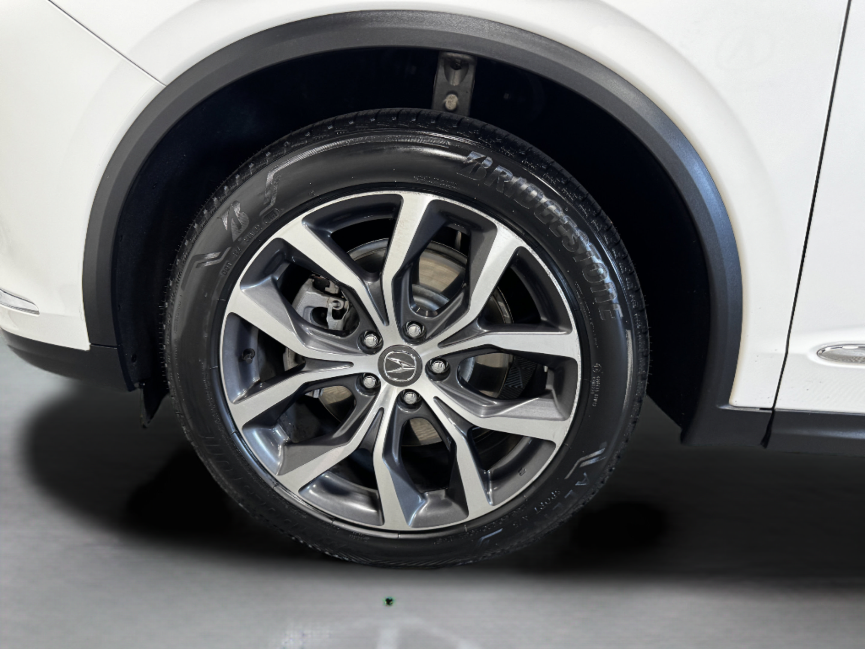 Certified 2023 Acura MDX w/ Technology Package AWD/4WD image 51
