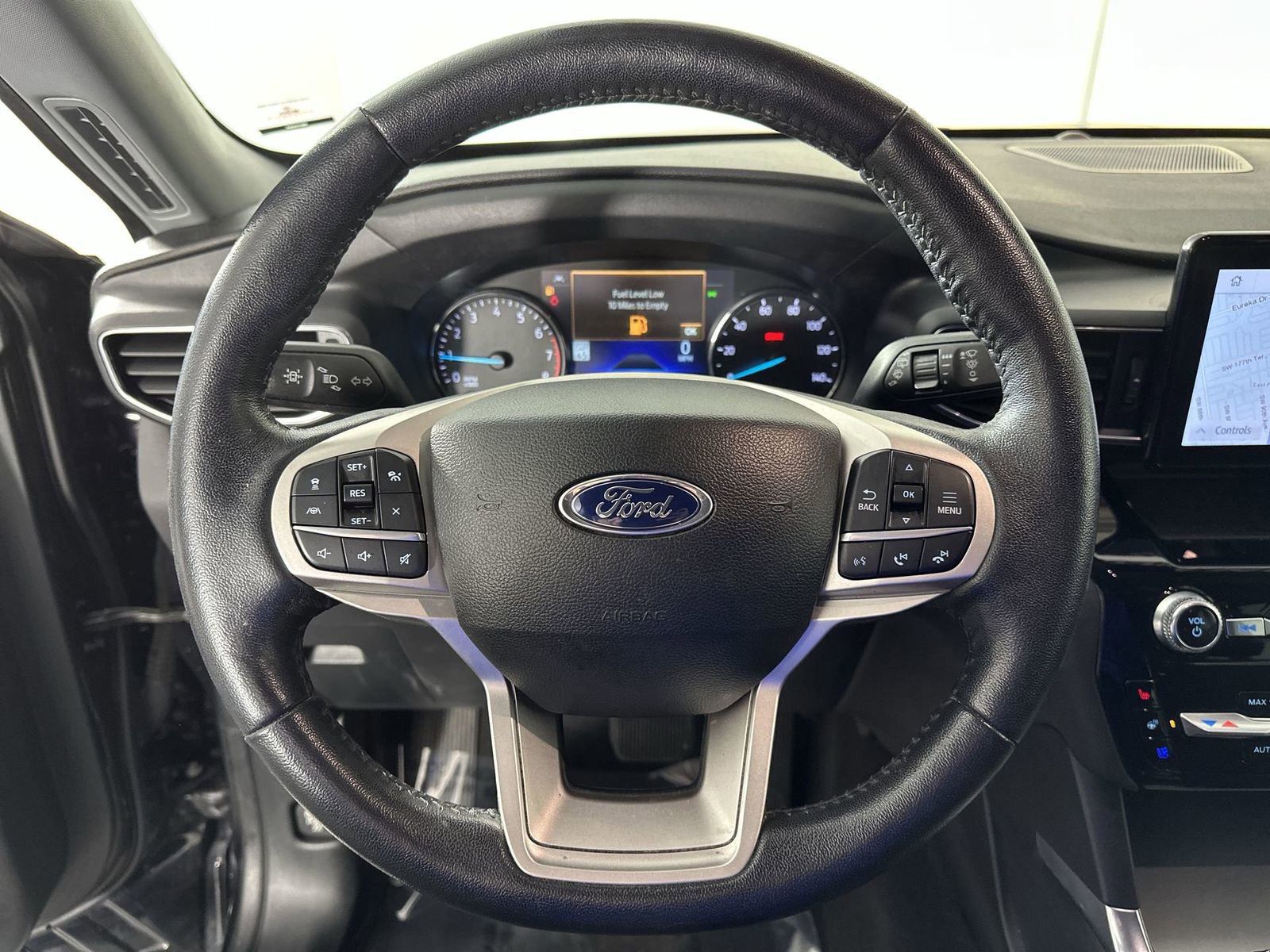 Used 2022 Ford Explorer Limited w/ Equipment Group 301A image 18