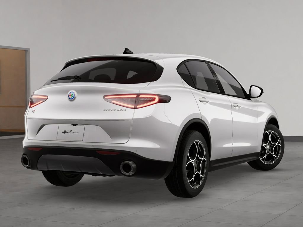 New 2026 Alfa Romeo Stelvio Sprint image 5