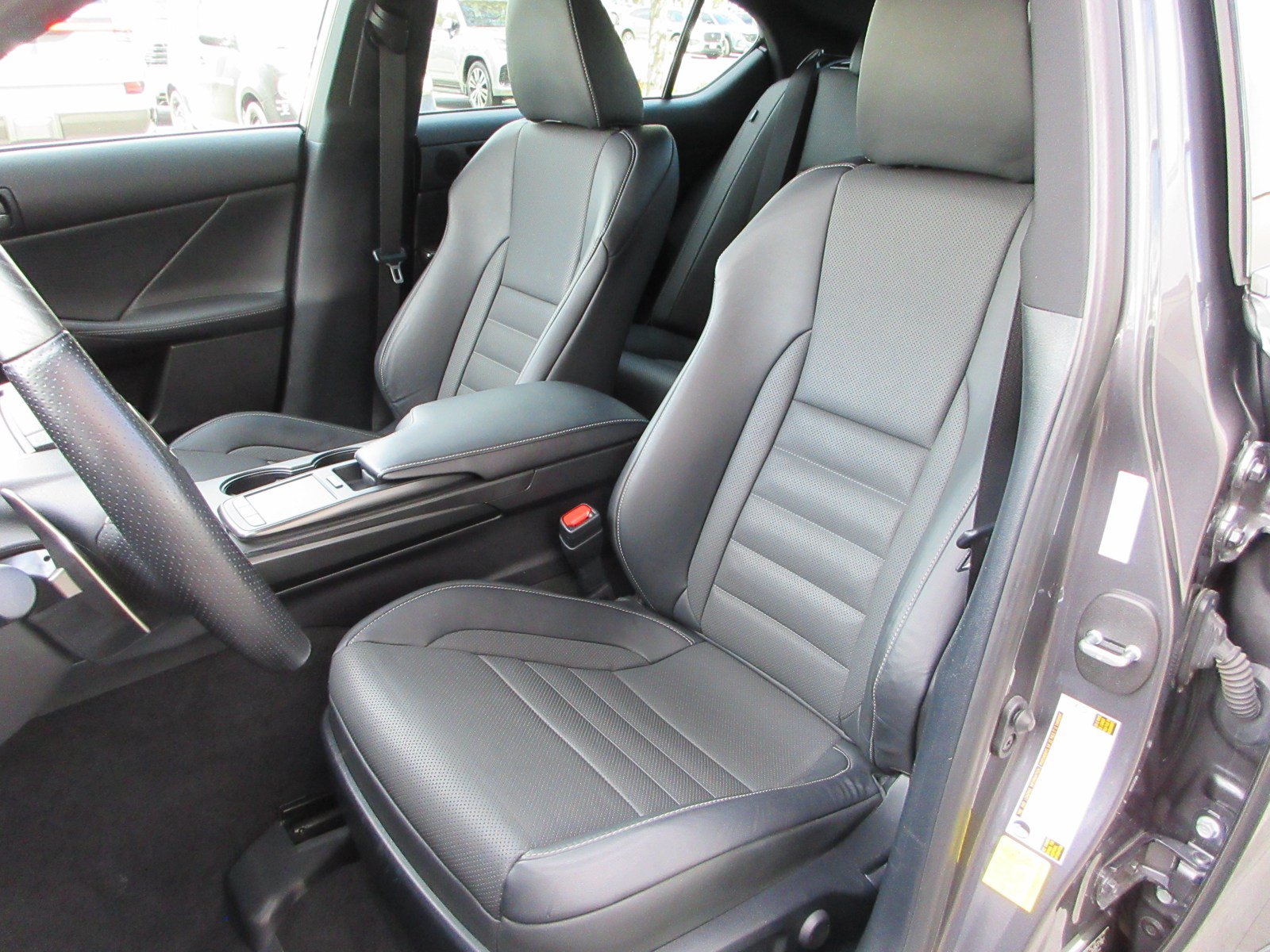 Used 2021 Lexus IS 350 F Sport w/ Dynamic Handling Package AWD/4WD image 32