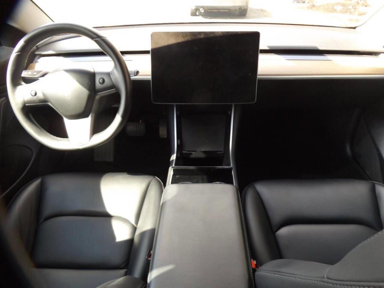 Used 2019 Tesla Model 3 Standard Range Plus image 13