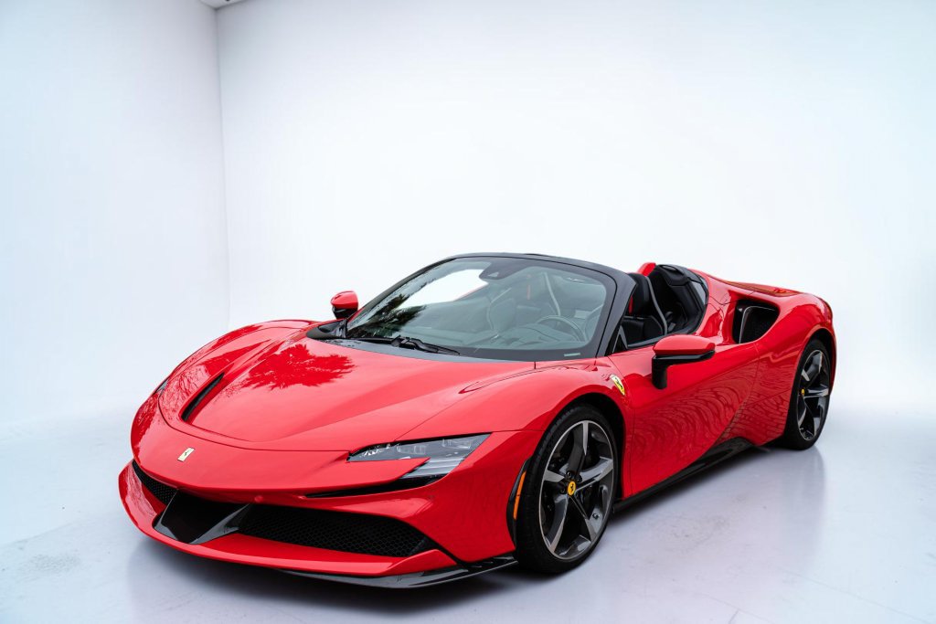 Certified 2022 Ferrari SF90 Spider AWD/4WD image 10