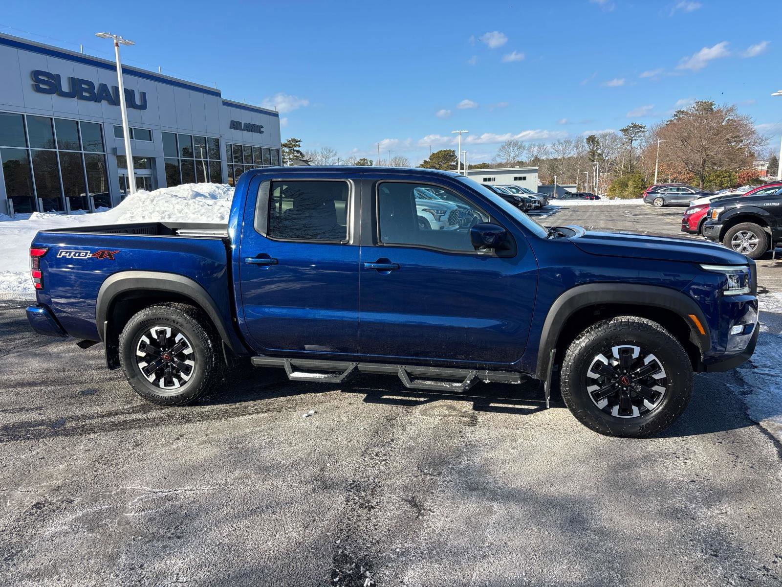 Used 2023 Nissan Frontier PRO-4X w/ Pro Convenience Package AWD/4WD video 2
