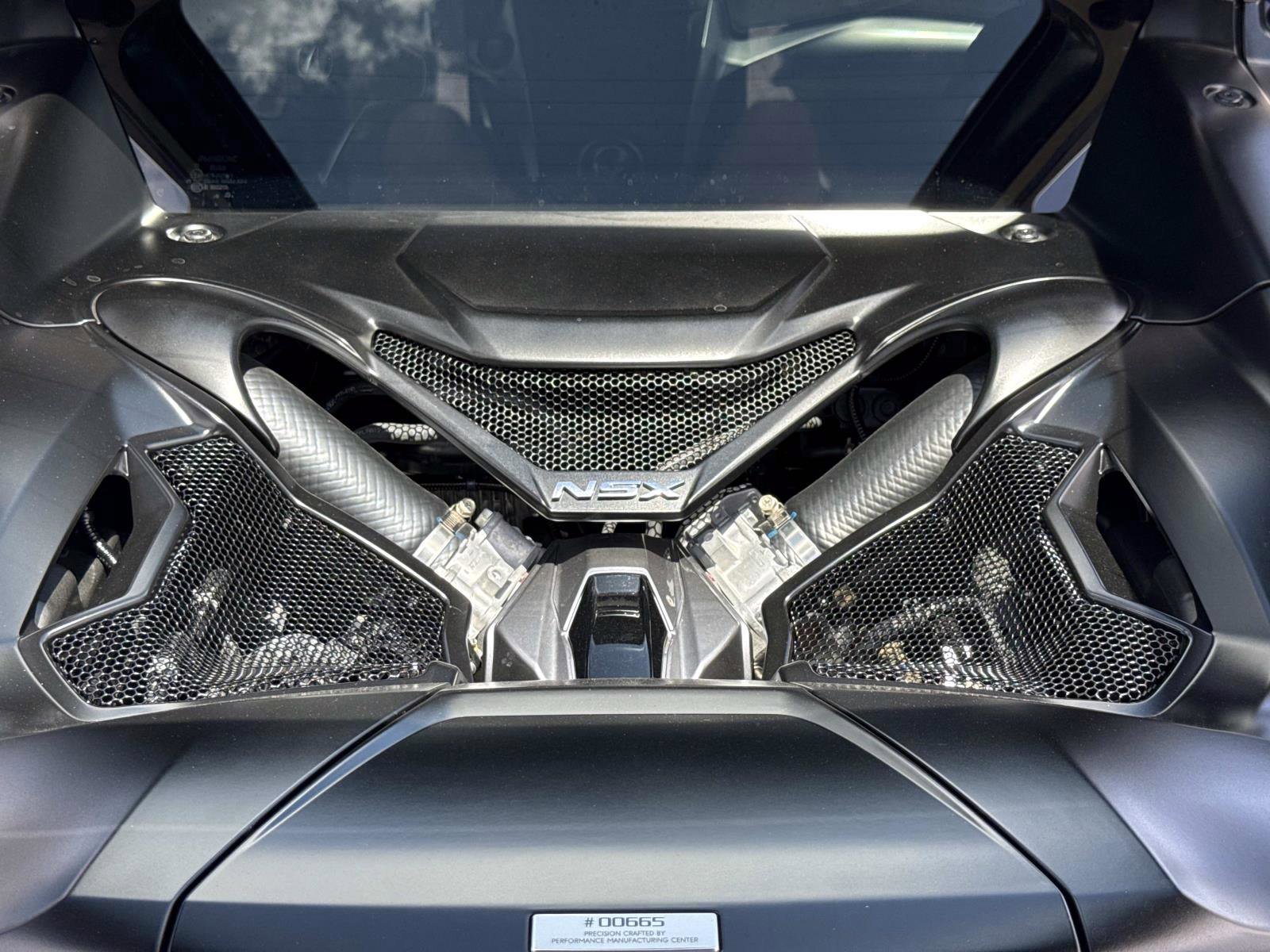 Used 2017 Acura NSX AWD/4WD image 12