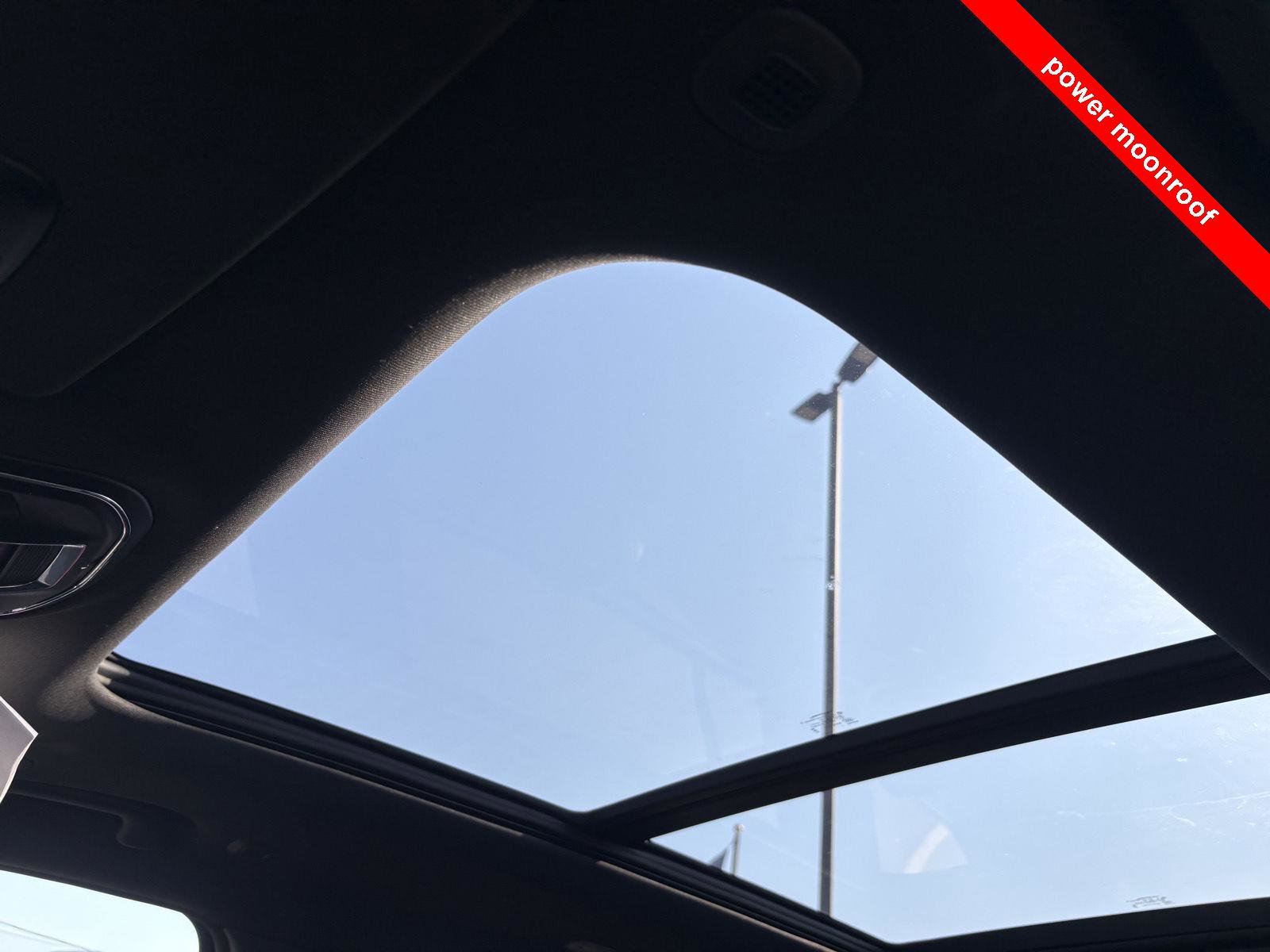 Used 2024 Jeep Grand Cherokee L Limited w/ Luxury Tech Group II image 5