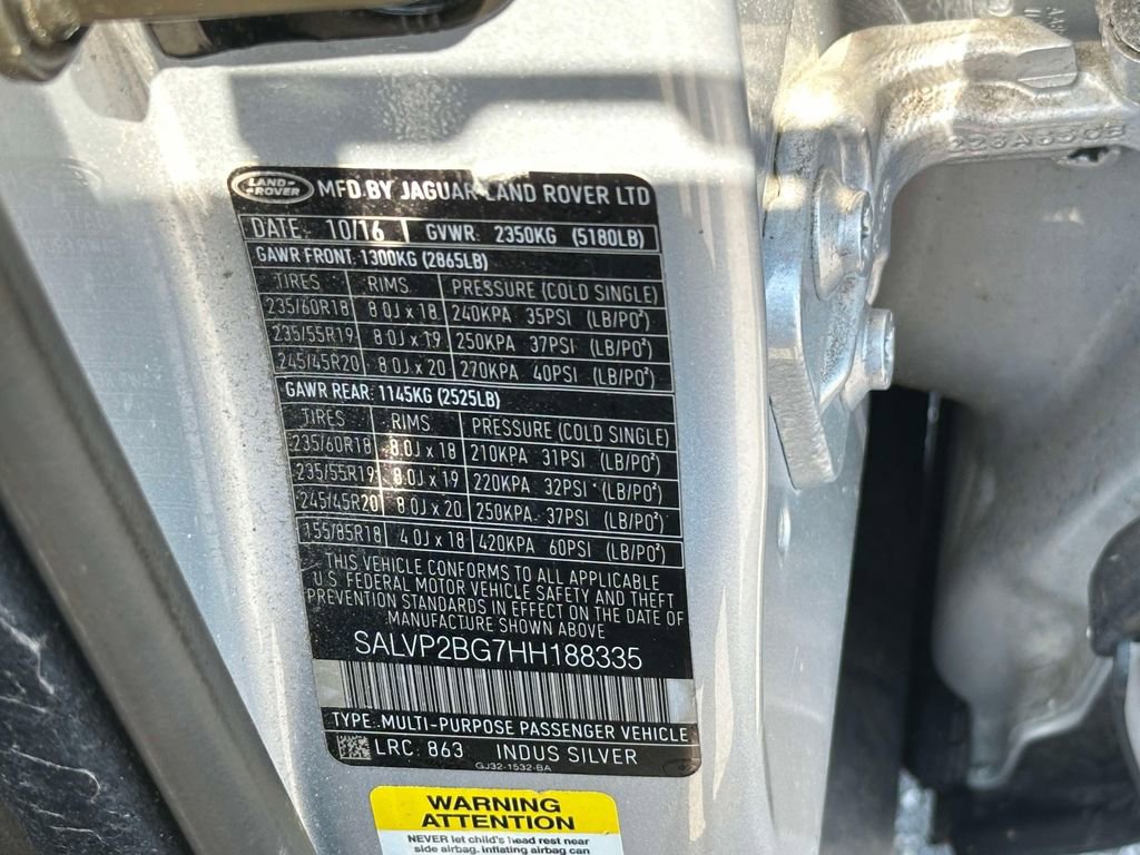 Used 2017 Land Rover Range Rover Evoque SE AWD/4WD image 15