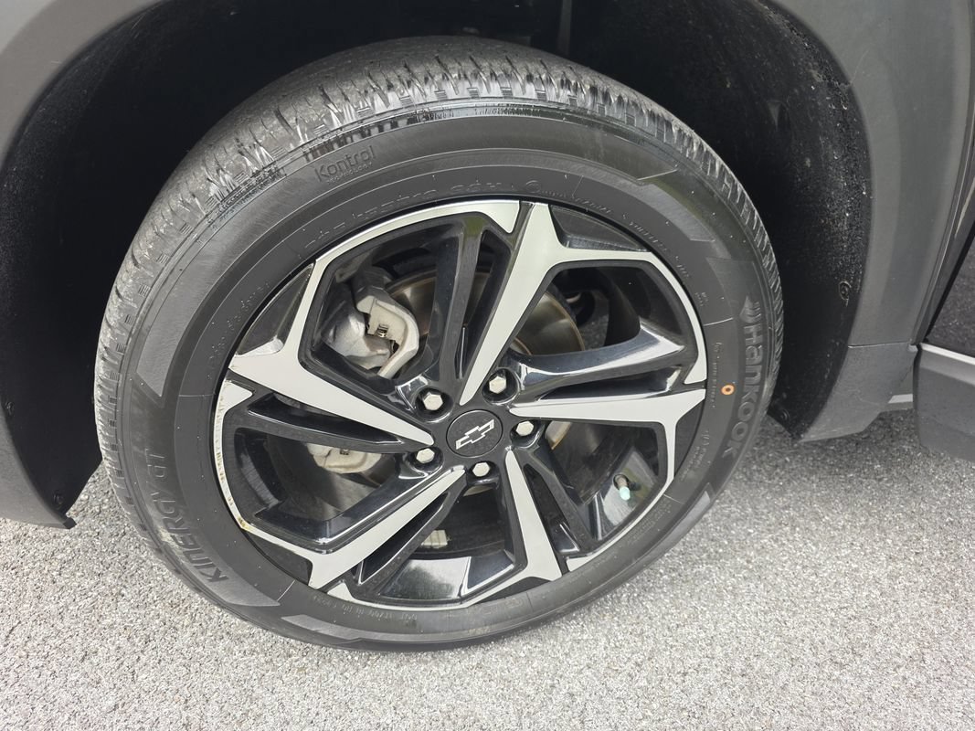 Used 2022 Chevrolet TrailBlazer RS FWD image 30