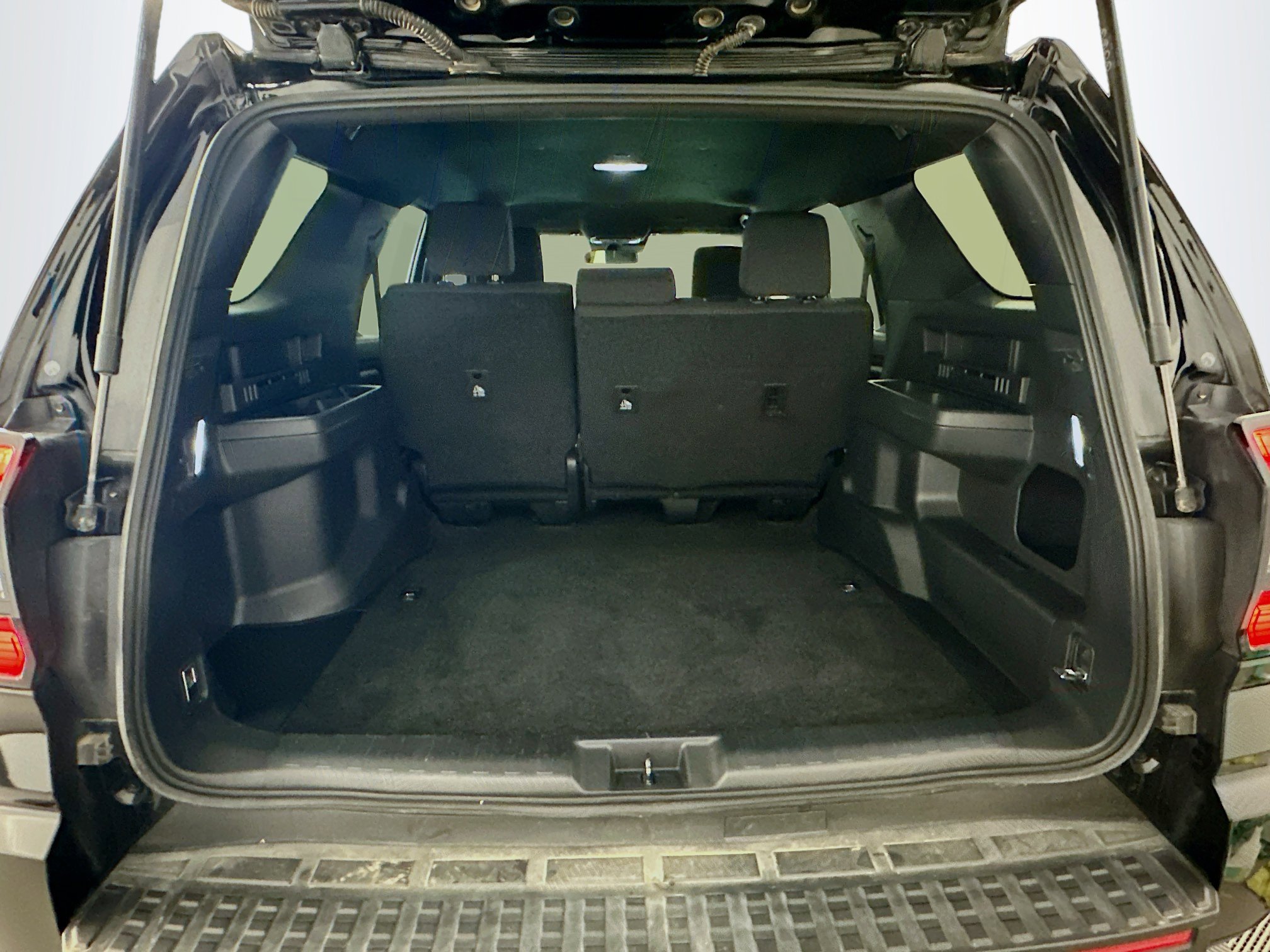 Used 2025 Toyota 4Runner SR5 image 29