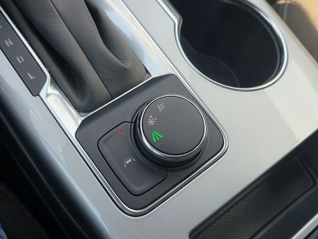 Used 2025 Chevrolet Blazer LT image 29
