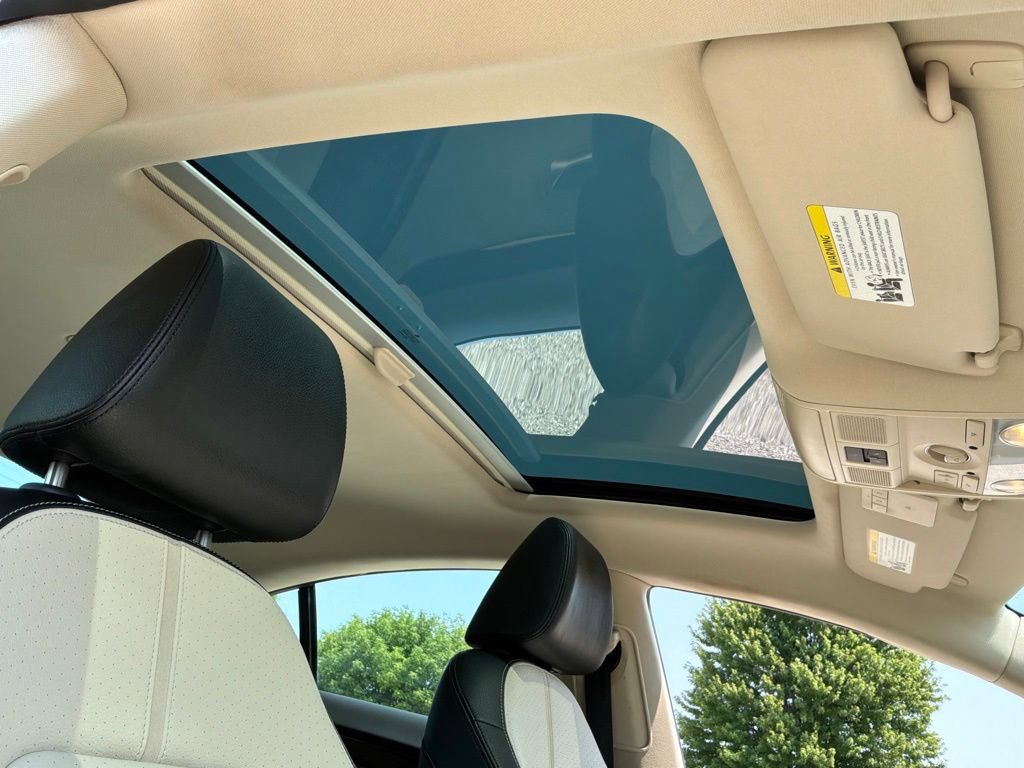 Used 2012 Volkswagen CC Lux FWD image 39