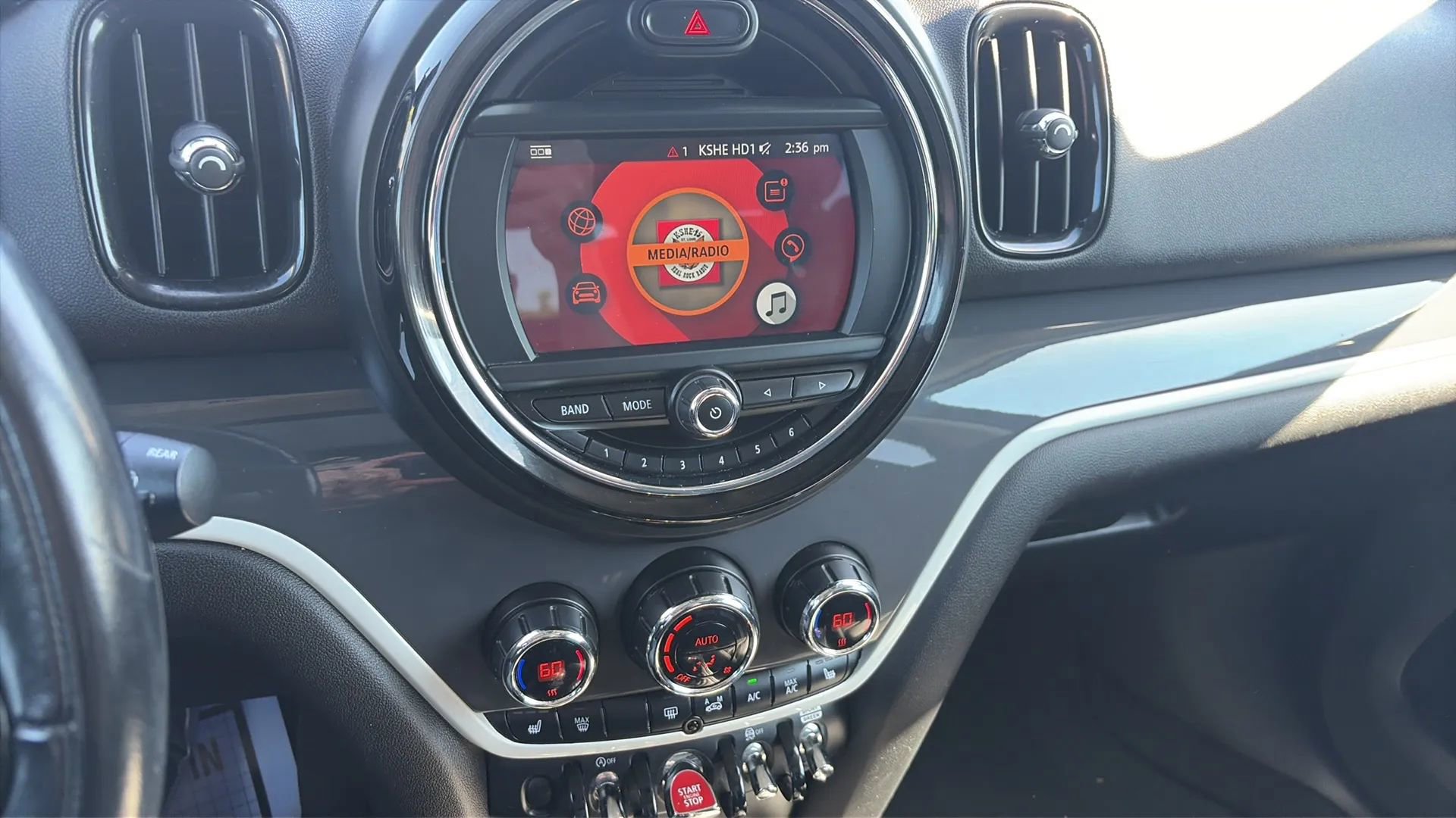Used 2018 MINI Cooper Countryman S w/ Premium Package AWD/4WD image 24
