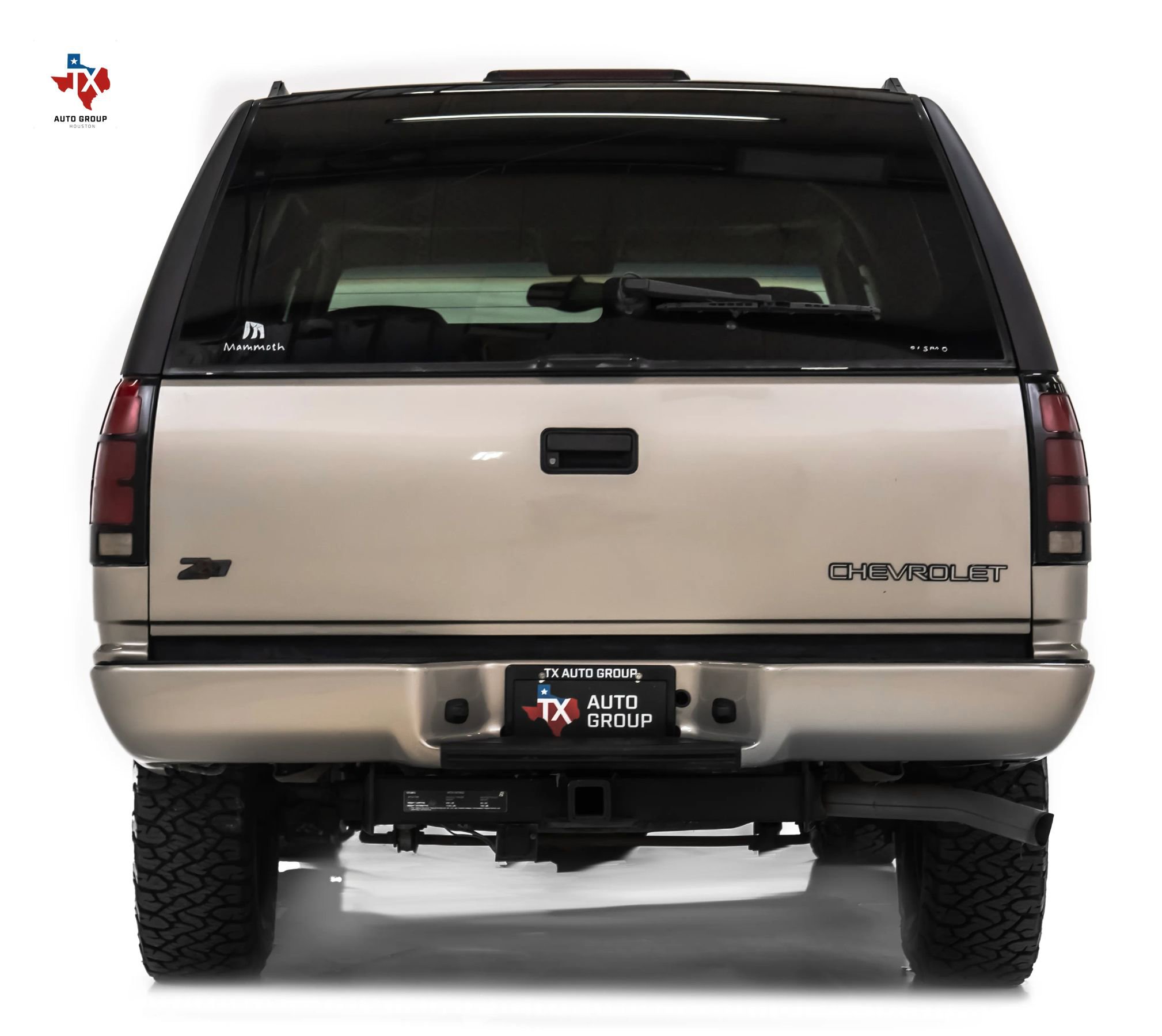 Used 2000 Chevrolet Tahoe Z71 w/ Comfort & Security Pkg AWD/4WD image 8