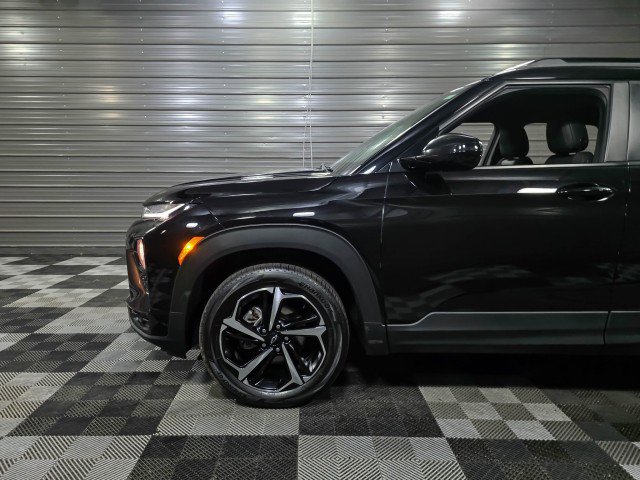 Used 2021 Chevrolet TrailBlazer RS w/ Convenience Package AWD/4WD image 37