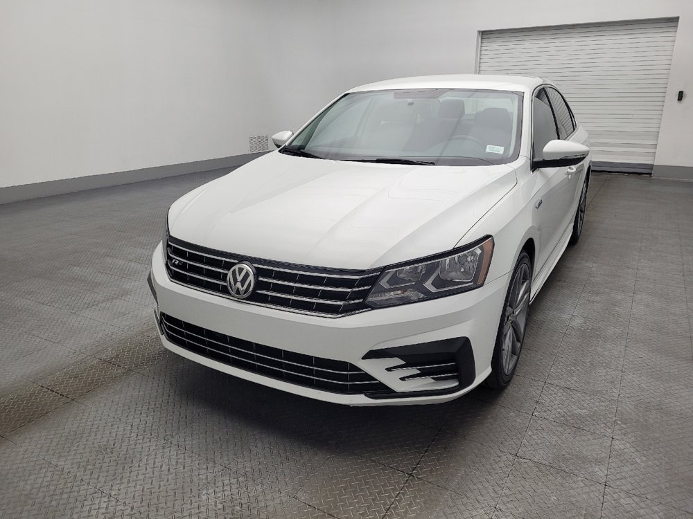 Used 2017 Volkswagen Passat 1.8T R-Line image 15