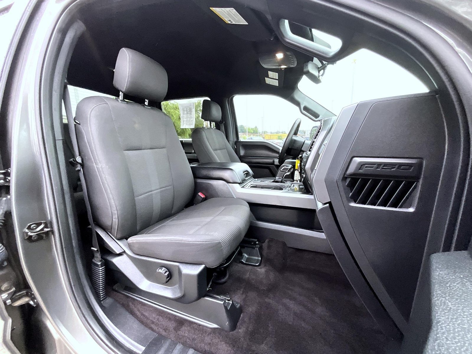 Used 2016 Ford F150 XLT w/ Equipment Group 301A Mid RWD image 17