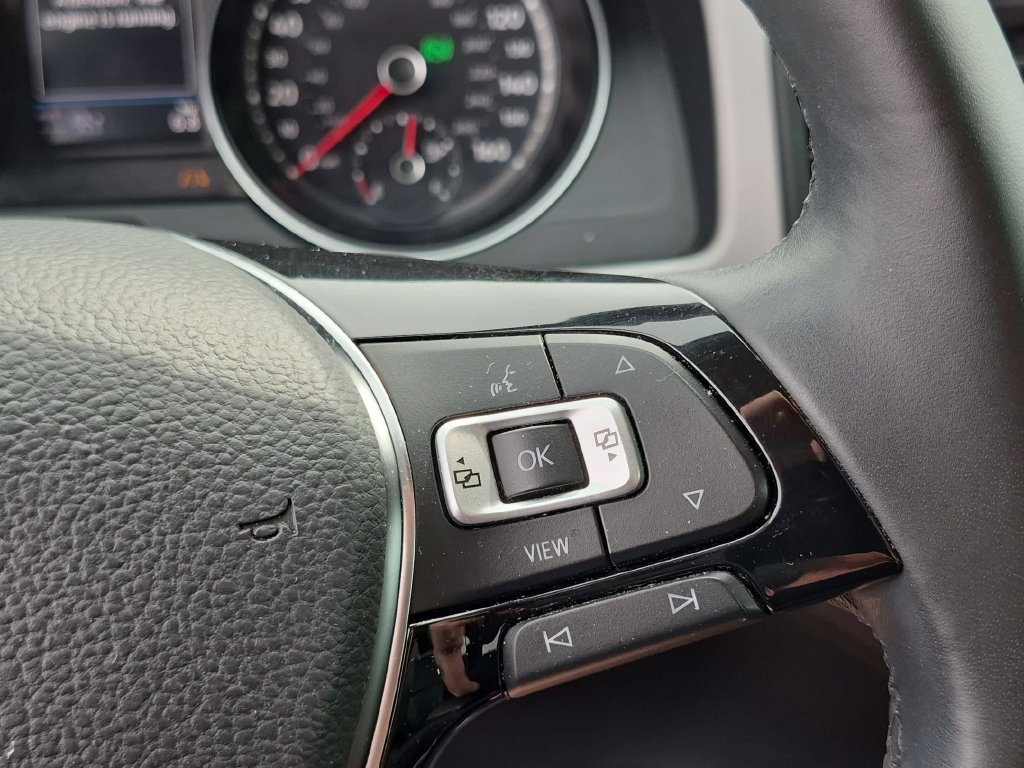Used 2020 Volkswagen Atlas SE w/ Panoramic Sunroof Package FWD image 16