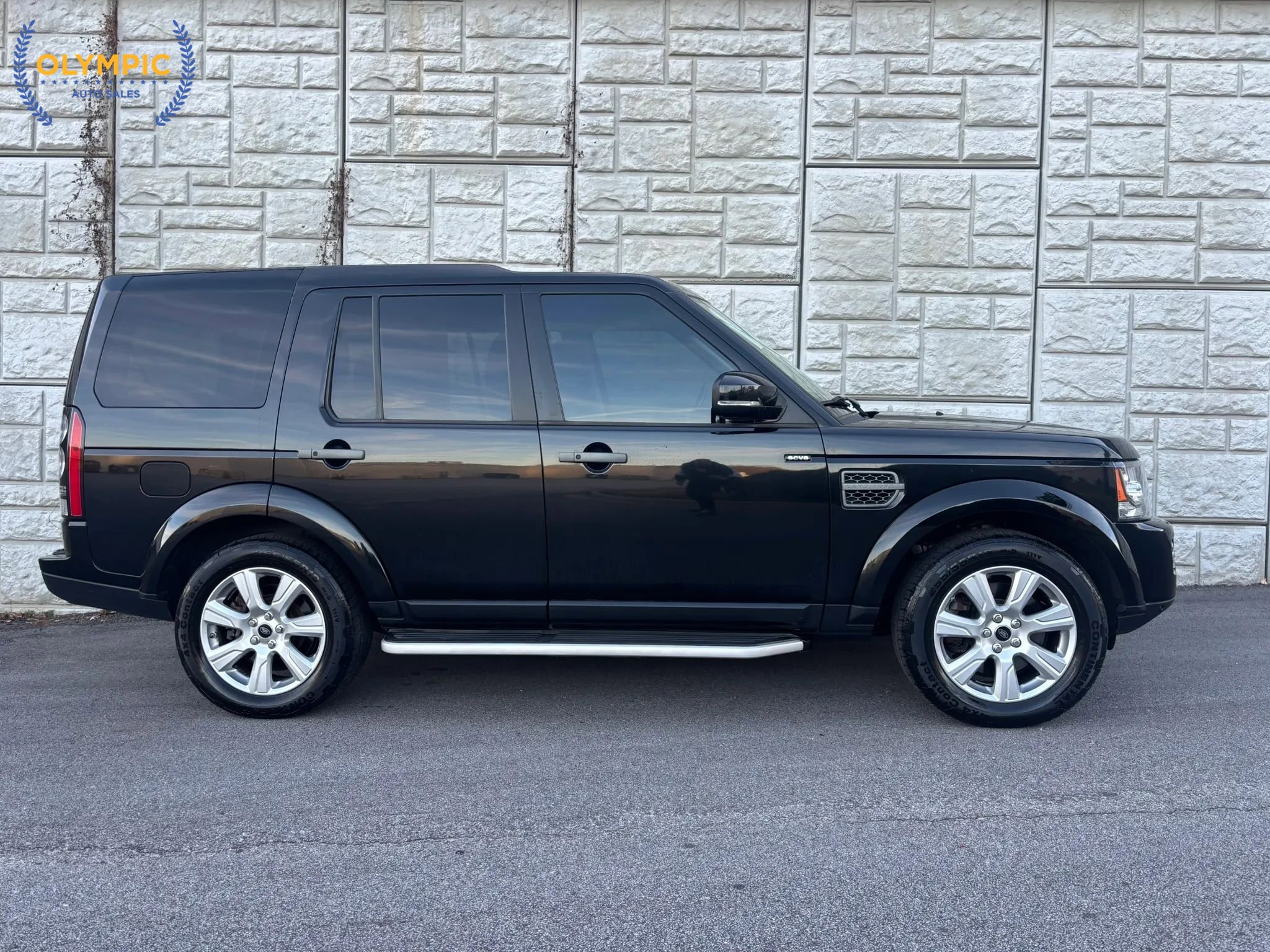 Used 2016 Land Rover LR4 HSE AWD/4WD image 8