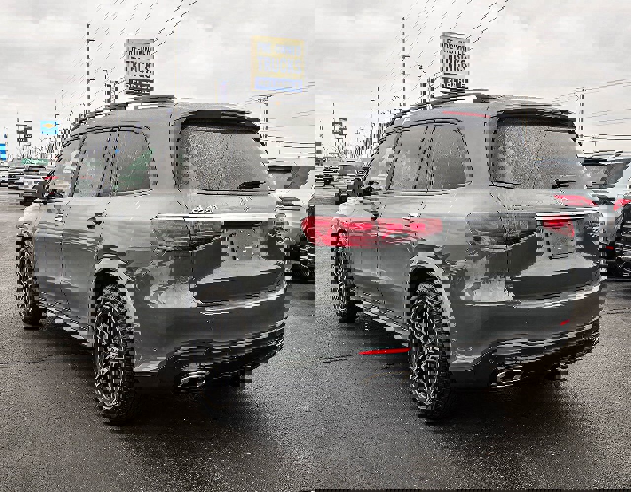 New 2026 Mercedes-Benz GLS 450 4MATIC image 4