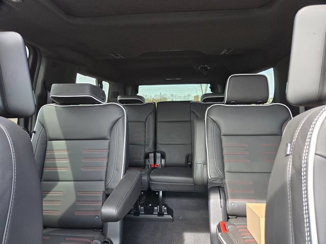 New 2026 GMC Yukon XL AT4 Ultimate AWD/4WD image 34
