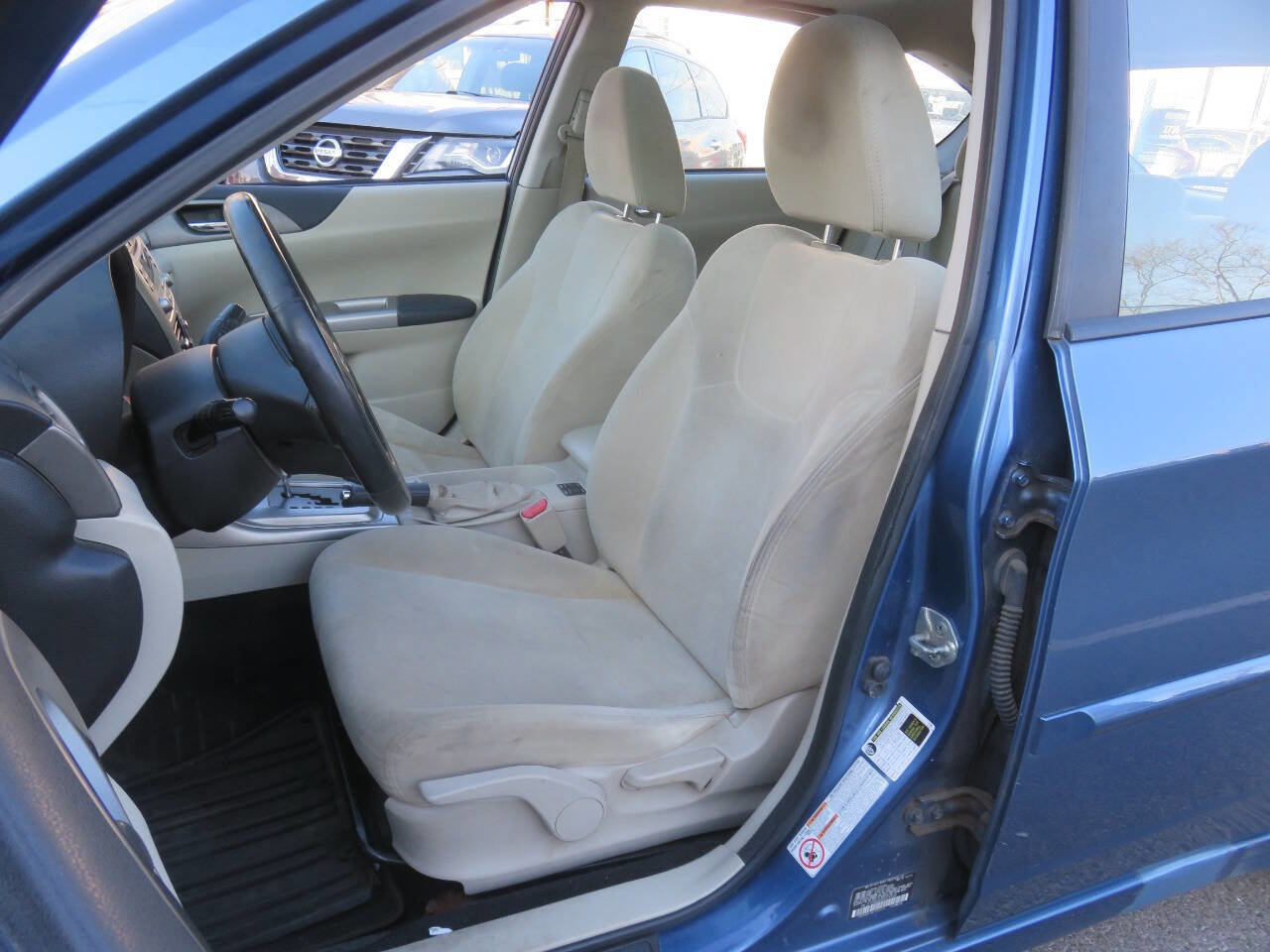 Used 2010 Subaru Impreza 2.5i Premium image 10