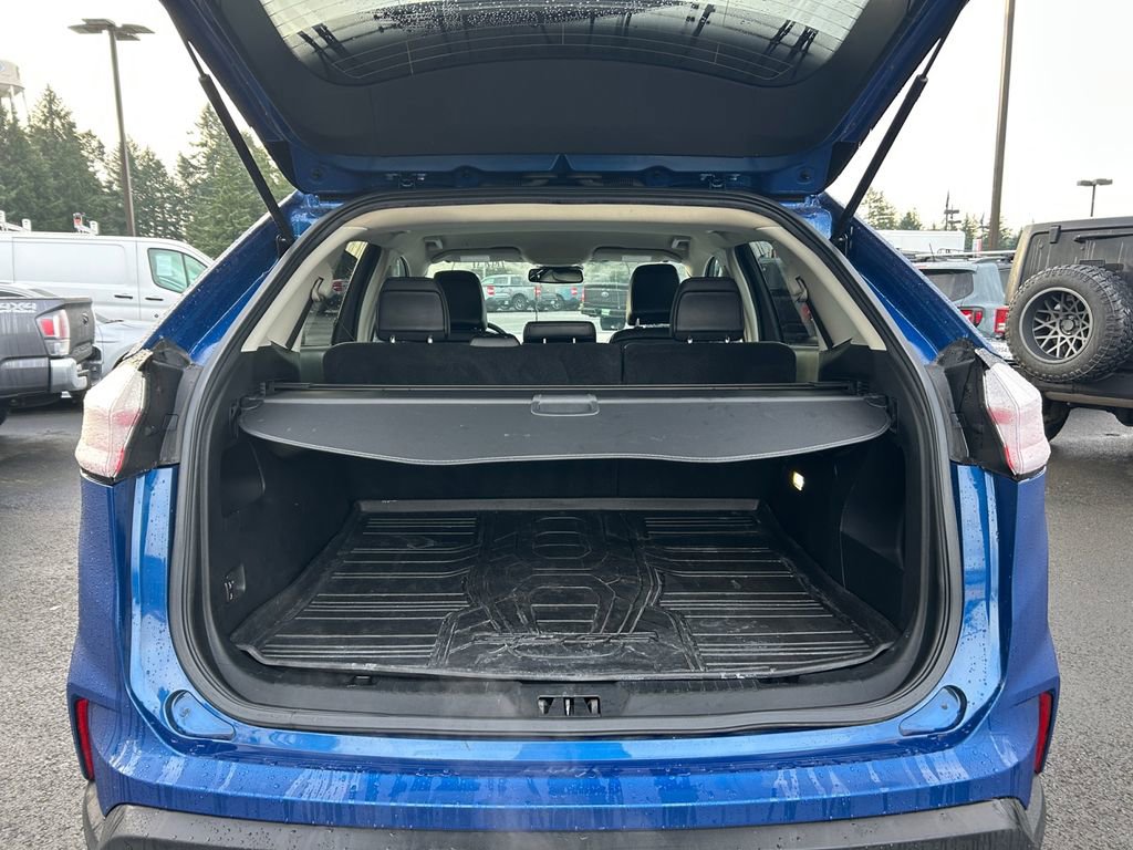 Used 2022 Ford Edge SEL w/ Cargo Accessory Package image 24