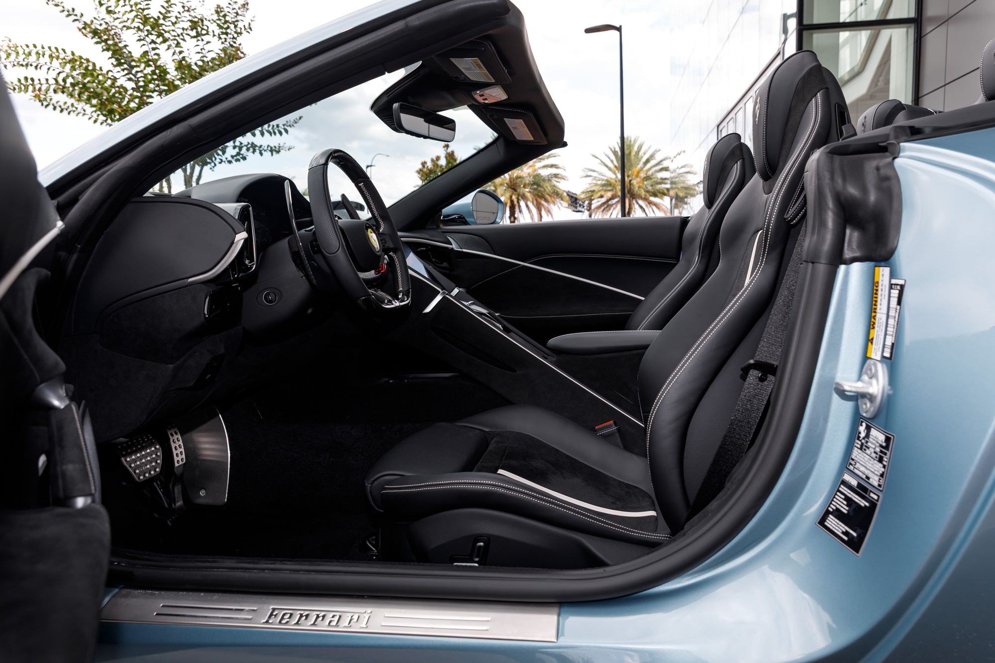 Used 2026 Ferrari Roma Spider RWD image 24