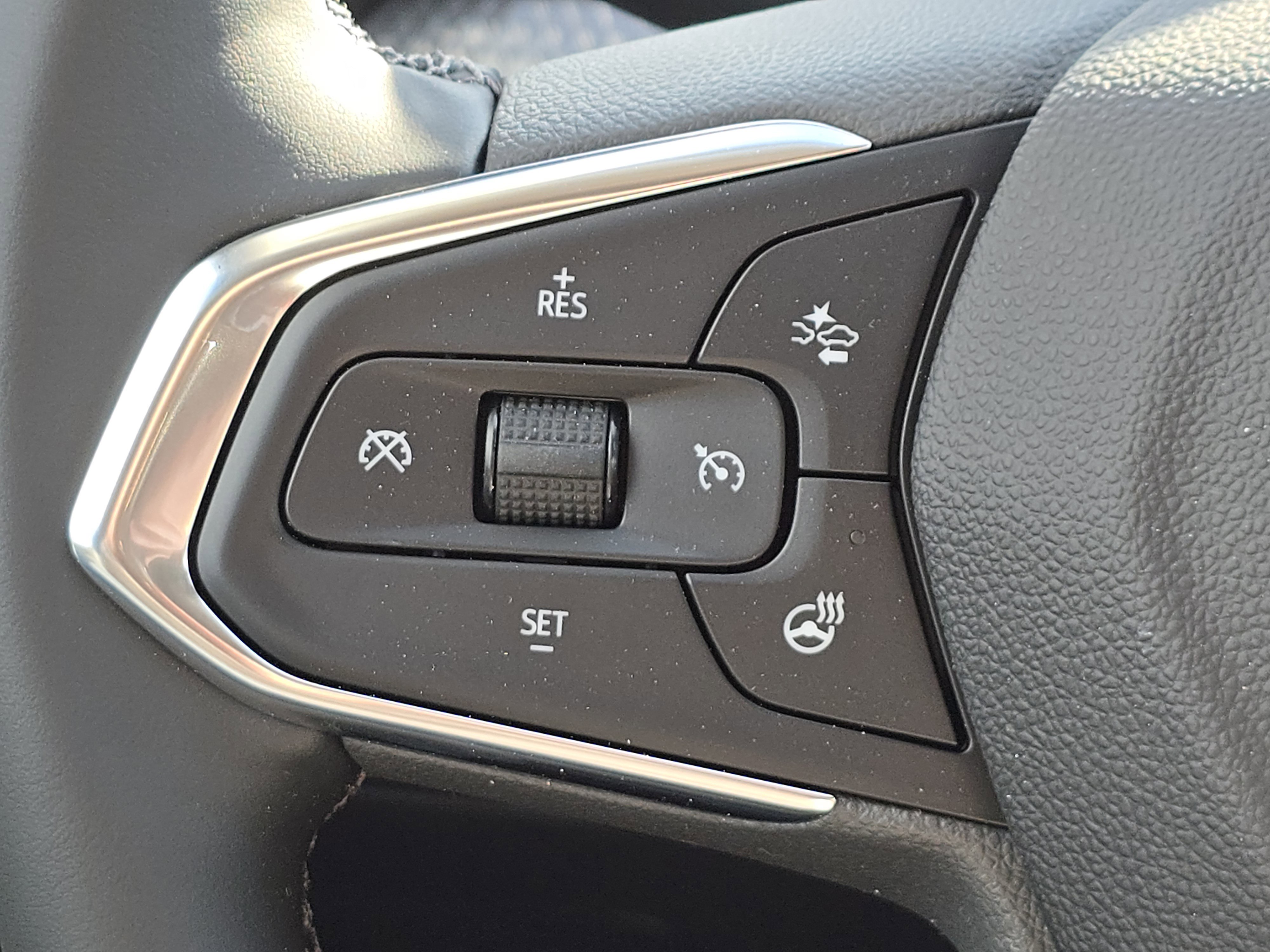 New 2026 Chevrolet Trax ACTIV w/ Driver Confidence Package image 25