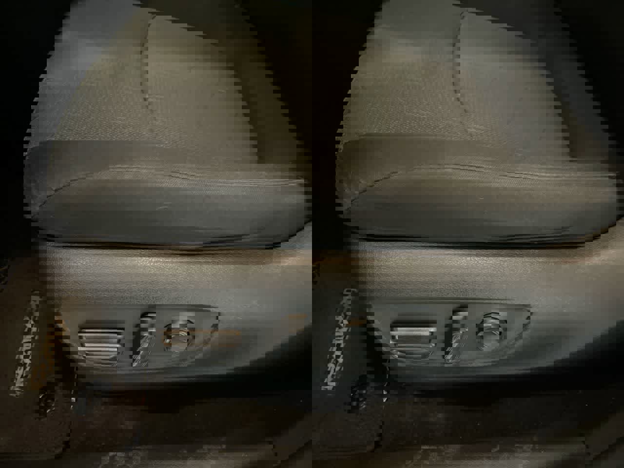 Certified 2020 Toyota RAV4 XLE image 12